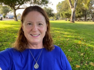 Shari Grayson headshot